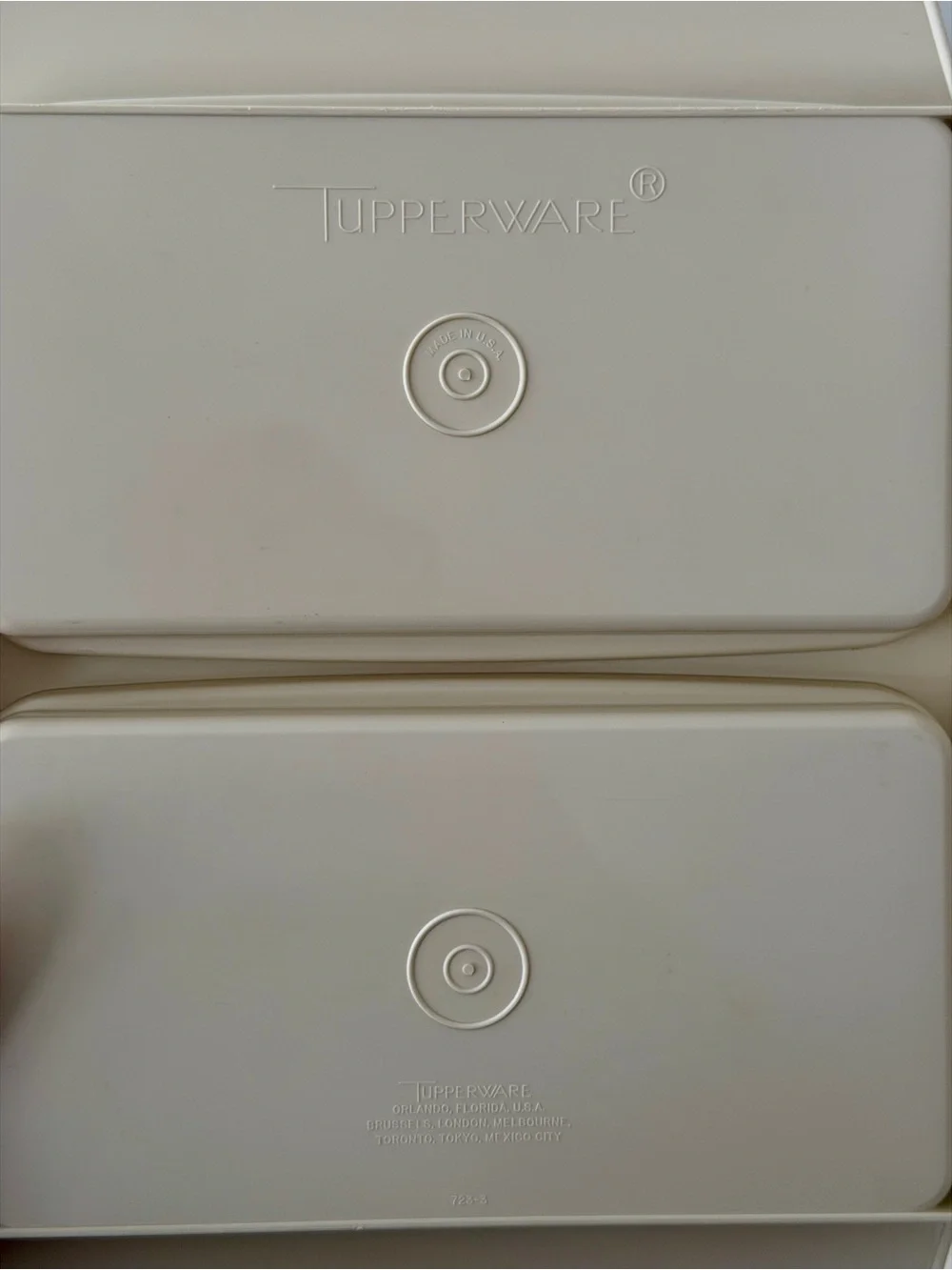 Vintage Tupperware #723-3 Deviled Egg/Serving Tray with Lid